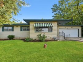812 Nortern Dr, Lockport
