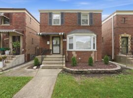 8113 S Campbell Ave, Chicago